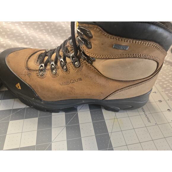 Vasque Wasatch GTX Hiking Boots Men\'s 12M 7166 Backpacking Boots Vibram Soles main image 4
